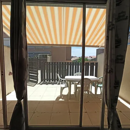Appartement à Marseillan plage accès direct à la plage Extérieur photo